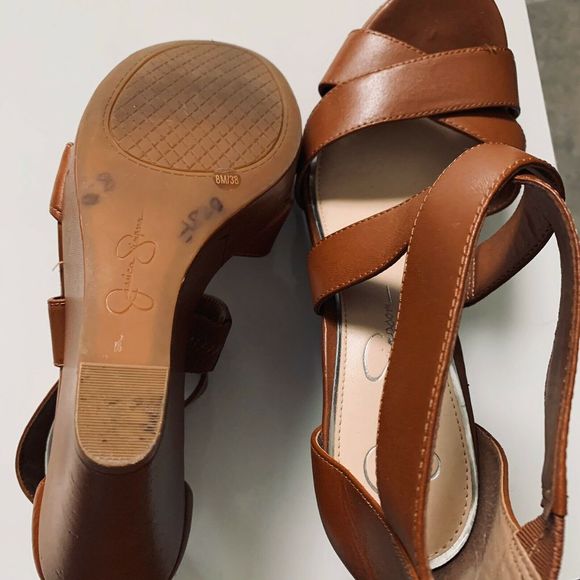 Jessica Simpson Jadyn Camel Leather Wedges - Picture 4 of 6